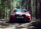 Video: Audi RS3 s původním rallyeovým Quattrem dovádějí v lese
