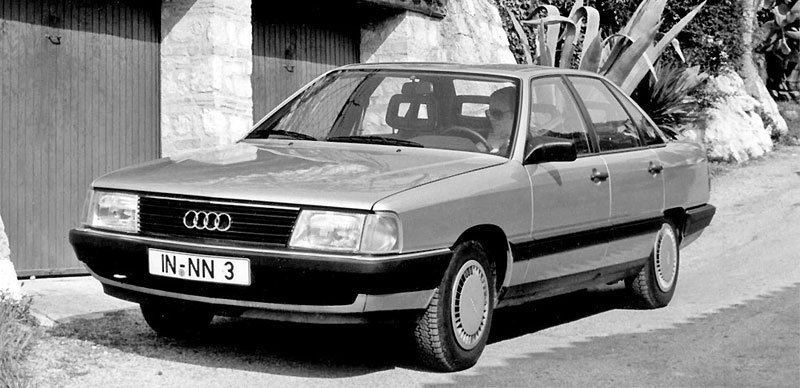 Audi 100