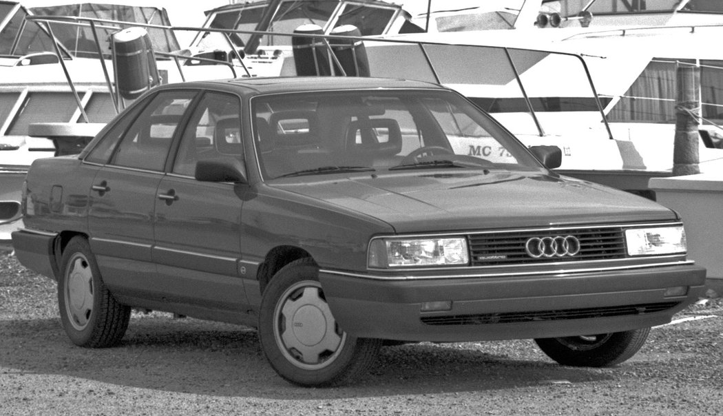 Audi 100