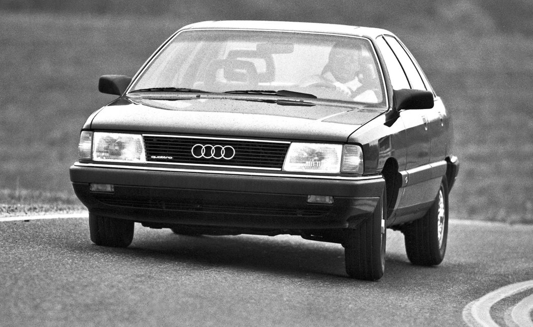 Audi 100