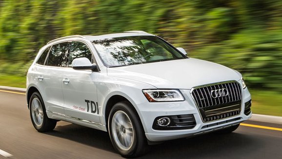 Audi svolává půl milionu aut. Teče do nich, nebo hoří