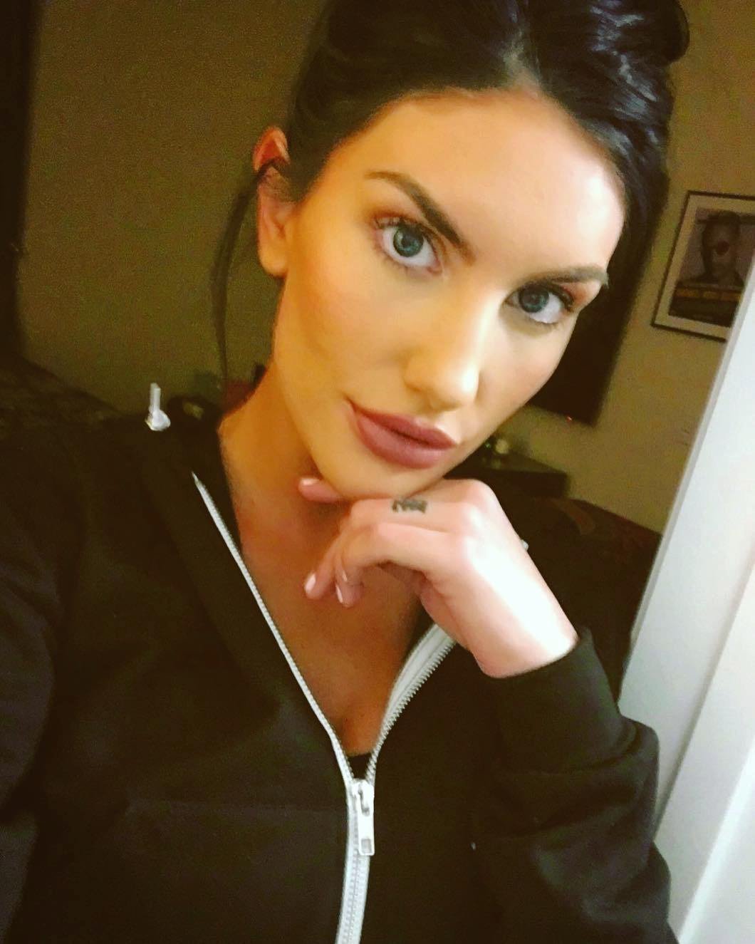 Pornoherečka August Ames ráda dráždila na Instagramu.