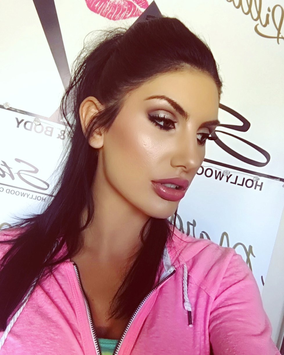 Pornoherečka August Ames ráda dráždila na Instagramu.