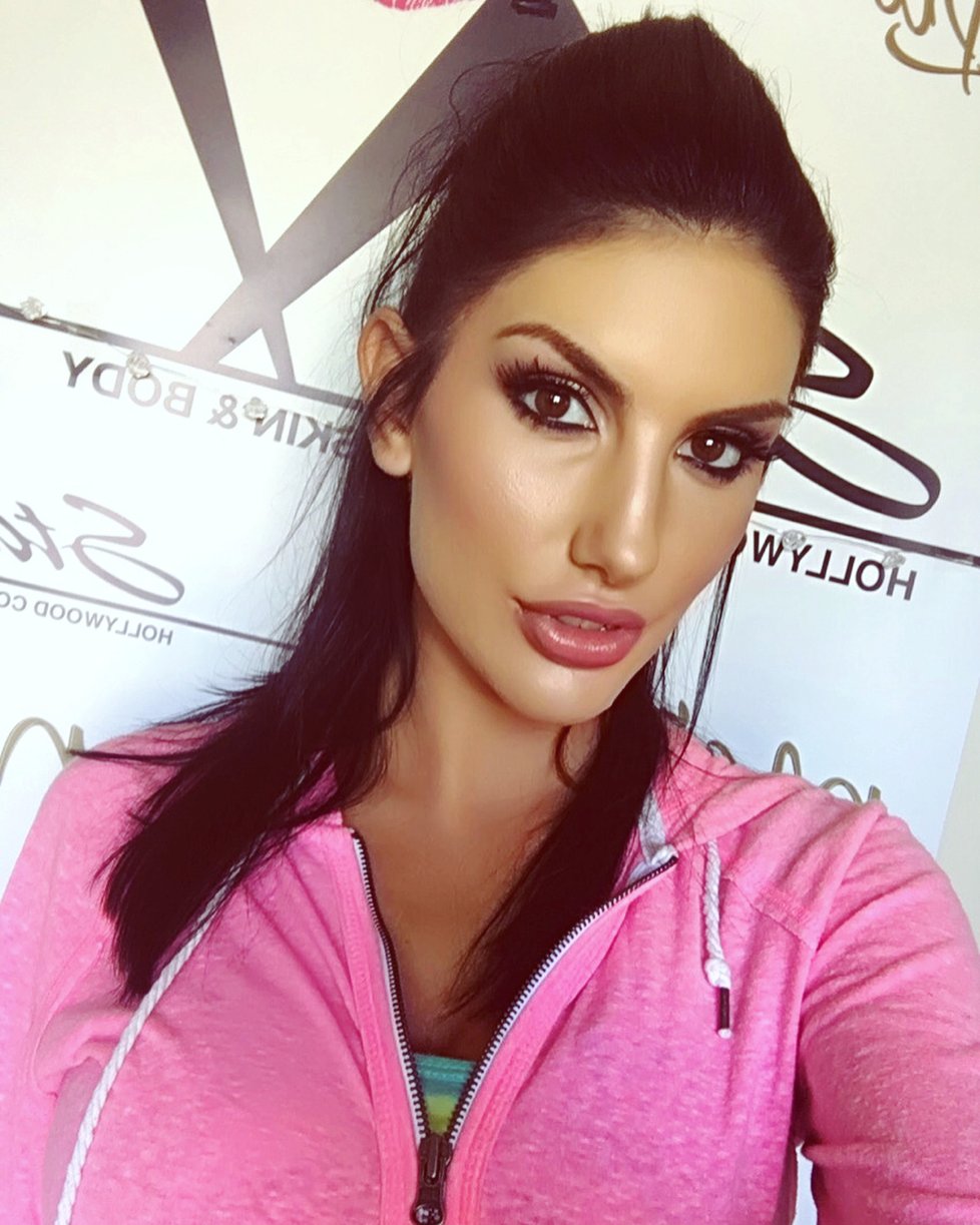 Pornoherečka August Ames ráda dráždila na Instagramu.