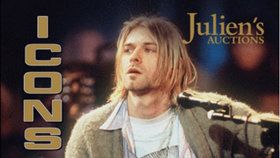 V USA vydražili Cobainův svetr, prodal se za 7,7 milionu Kč.