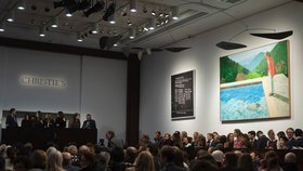 Slavný obraz Davida Hockneyho se vydražil za miliardy.