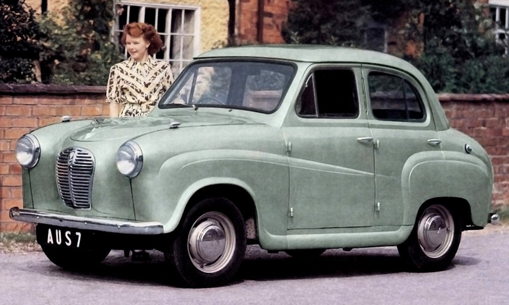 Nástupcem Austinu 8 se stal v roce 1951 Austin A30 s moderní samonosnou karoserií a pohonem zadních kol čtyřválcem 0,8 litru.