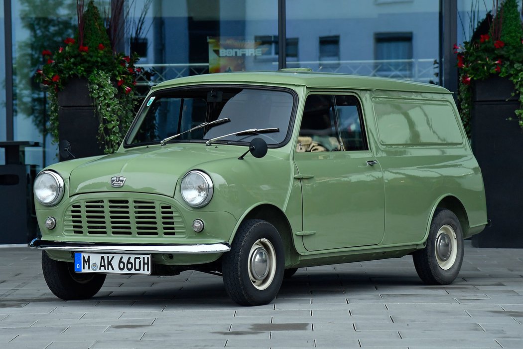 Austin Mini Van (1960)