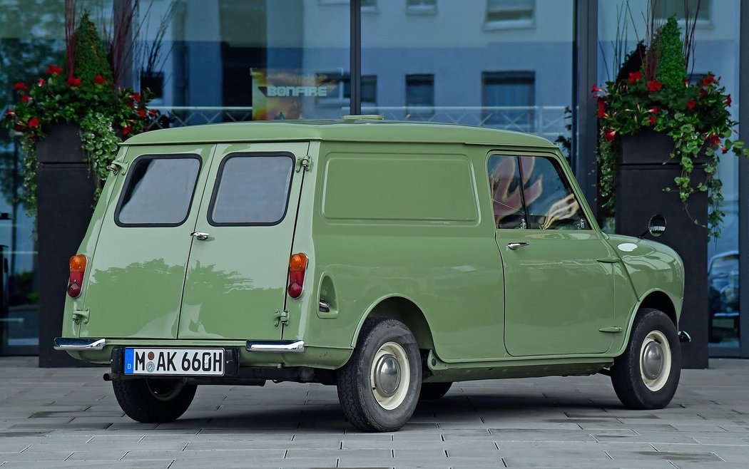 Austin Mini Van (1960)