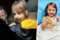 Dojemné video ze záchrany malé Cleo: Vezmeme tě za maminkou a tatínkem, utěšoval ji detektiv