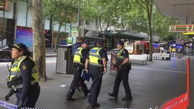 Při útoku v Melbourne zahynul člověk. 3 lidé jsou zranění. (9.11.2018)
