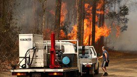 Austrálii sužují požáry.