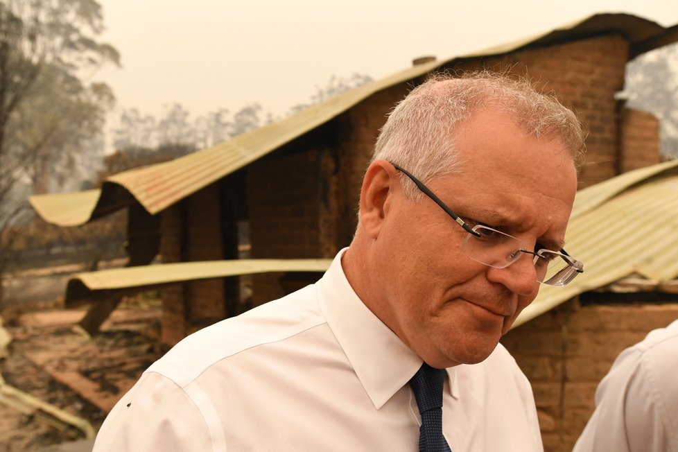 Premiér Scott Morrison na návštěvě požárem zničených oblastí, (2.01.2020).