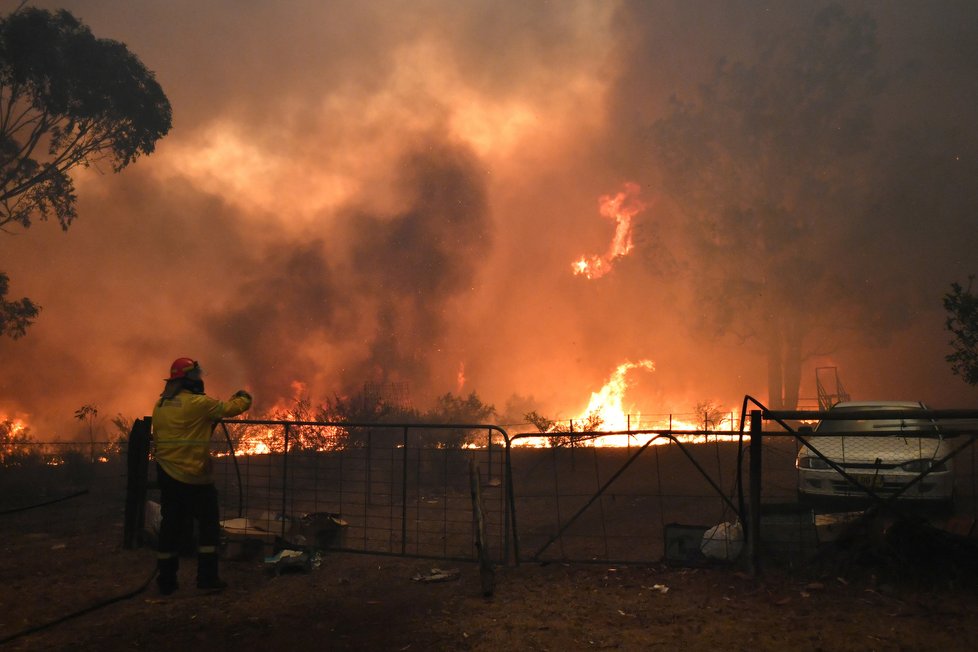Austrálii dál sužují rozsáhlé požáry, (29.12.2019).