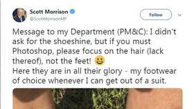 Australský premiér Morrison na svém Twitteru sdílel své oblíbené tenisky.