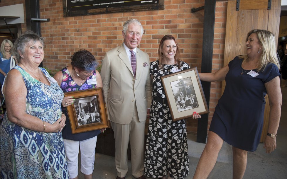 Princ Charles během návštěvy Austrálie