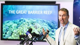 Austrálie se snaží zachránit Velký bariérový útes.