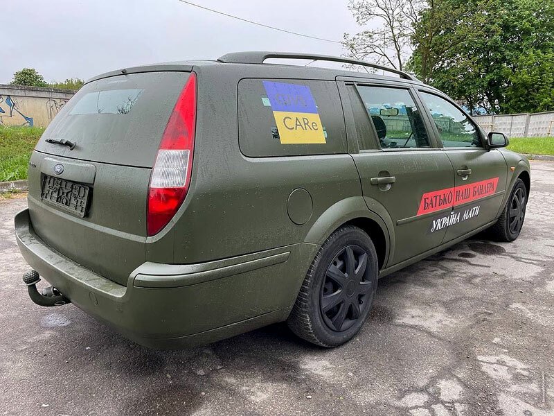 Auta darovaná ukrajinské armádě