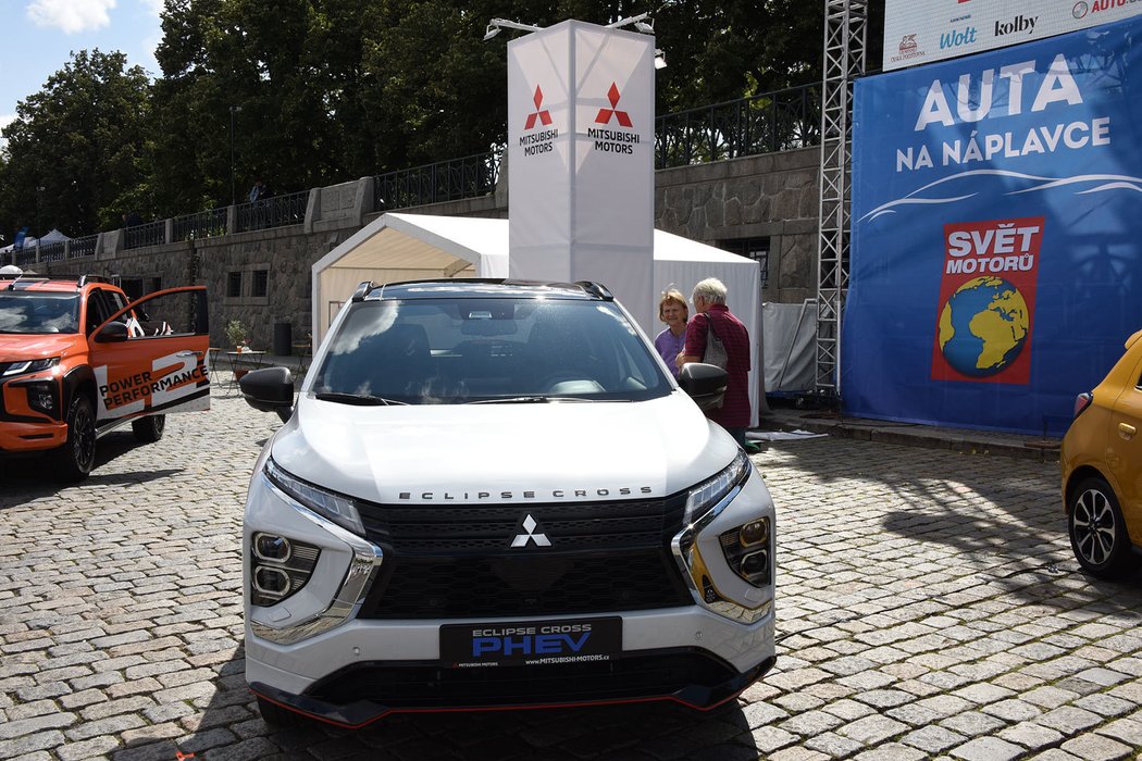 Mitsubishi - Auta na náplavce 2021