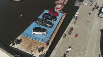 Pražská Náplavka z pohledu dronu. Podívejte se na unikátní záběry