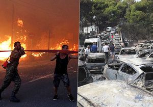 V Řecku je na ulicích spousta spálených aut.