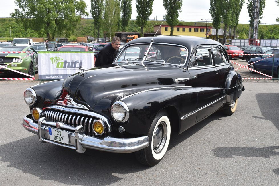 Buick Eight z počátku padesátých let