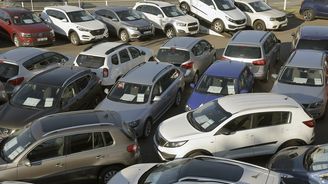 Havarijní pojištění se mění kvůli stoupajícímu zájmu o leasing i díky sílící elektromobilitě Havarijní pojištění se mění kvůli stoupajícímu zájmu o leasing i díky sílící elektromobilitě