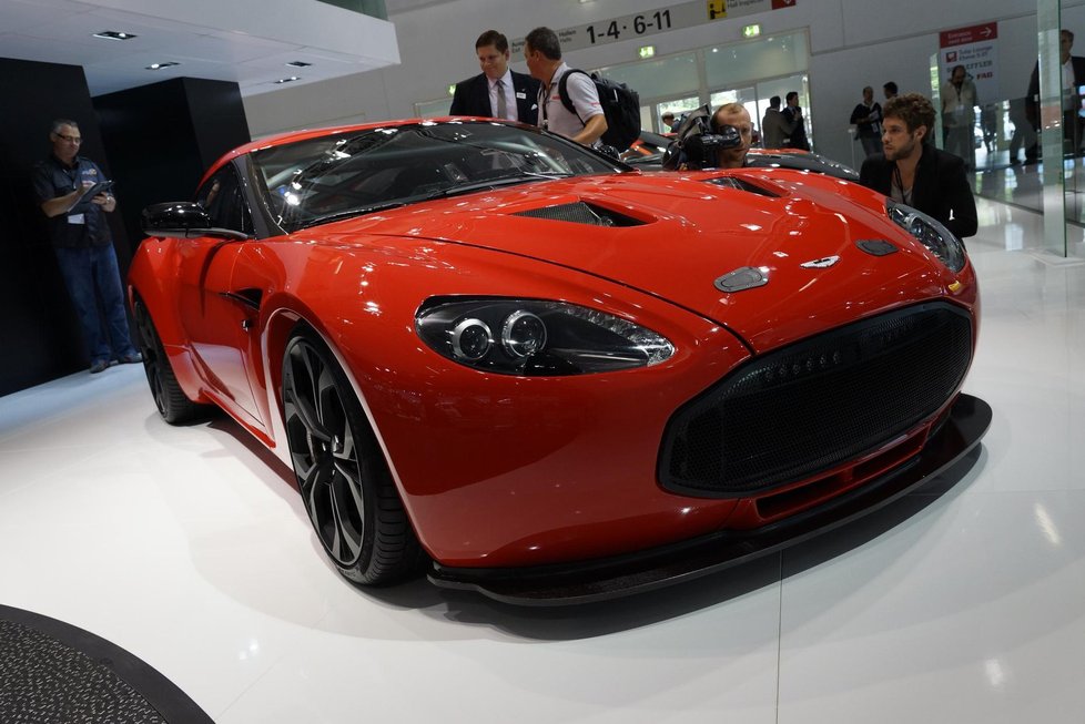 Aston Martin V12 Zagato