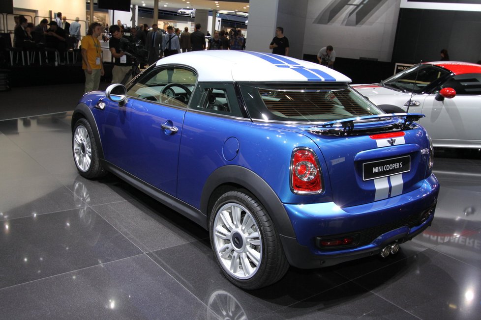 MINI Coupe