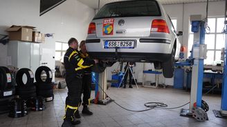 Češi často nepoznají kvalitní autoservis, říká místní šéf polského Moto-Profilu. V Česku chce vybudovat novou síť