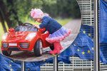 Českem se šíří nový euromýtus - prý bude nutné platit povinné ručení pro dětská autíčka.