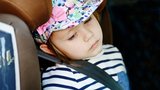 Zvracení v autě: Co dělat, aby dětem nebylo špatně? 
