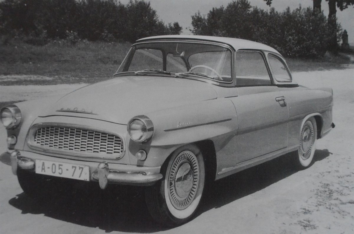 Automobil Škoda Felicia, od zahájení jejího vývoje letos uplynulo už šedesát let.