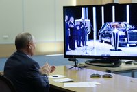 Přátelský dar od Putina! Kimovi věnoval automobil pro osobní potřebu, porušil tím sankce?