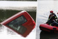 Rybářova dodávka skončila v Kyjském rybníku! Nezatáhl ruční brzdu, takhle auto vytáhli hasiči