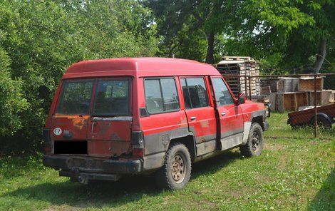 Auto ještě včera stálo v Dobroměřicích.