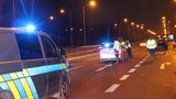 Audi v Ostravě najelo na cyklistu a srazilo ho k zemi: Má vážně poraněný mozek