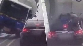 Náklaďák s míchačkou rozmáčkl v Jižní Koreji auto a s ním i celou posádku!