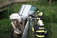 Horor u Tachova: Auto se zřítilo z mostu!
