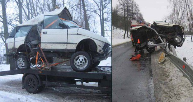 Při nehodě se Range Rover proměnil v haldu šrotu: U Holešova se napíchl na svodidla