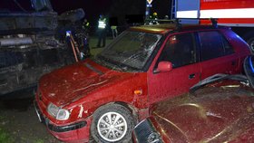 Neuvěřitelná nehoda na Vsetínsku: Mladíci způsobili škodu za téměř 200 000!