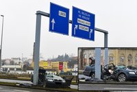 Řidič v Praze omotal auto okolo sloupu: Mladá spolujezdkyně zemřela