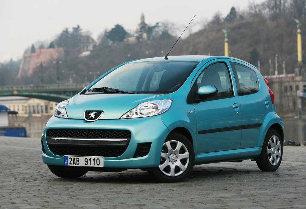 Peugeot 107, cena od 169 900 Kč