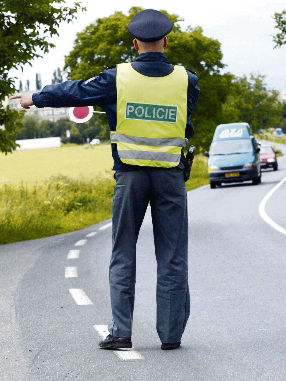 Nejen policie vás může na silnici zastavit