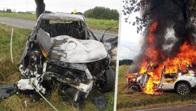 Opilec na Sokolovsku předjížděl, kde neměl: Vyboural se, auto mu shořelo