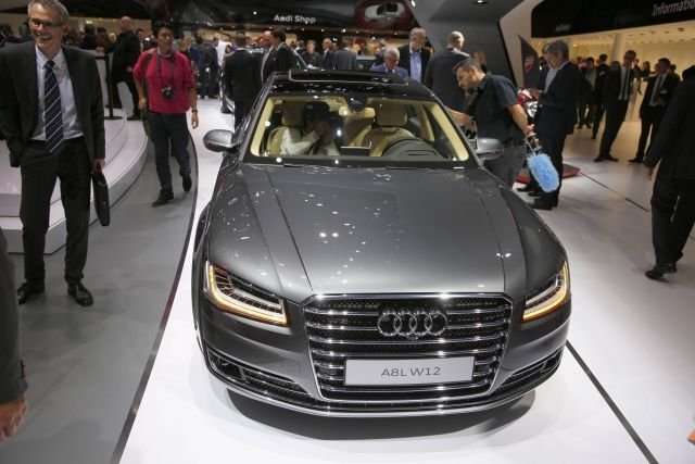 Audi A8 L Security splňuje nejpřísnější normy, které platí pro civilní vozidla.