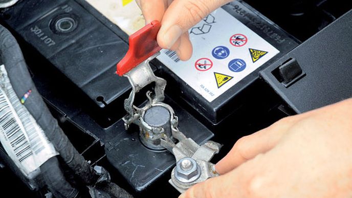 Které části automobilů nejvíce trpí v zimě? První místo nepřekvapí Které části automobilů nejvíce trpí v zimě? První místo nepřekvapí