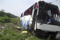 Řidič autobusu smrti byl prý zkušený a spolehlivý: Po nehodě zoufale volal dceři