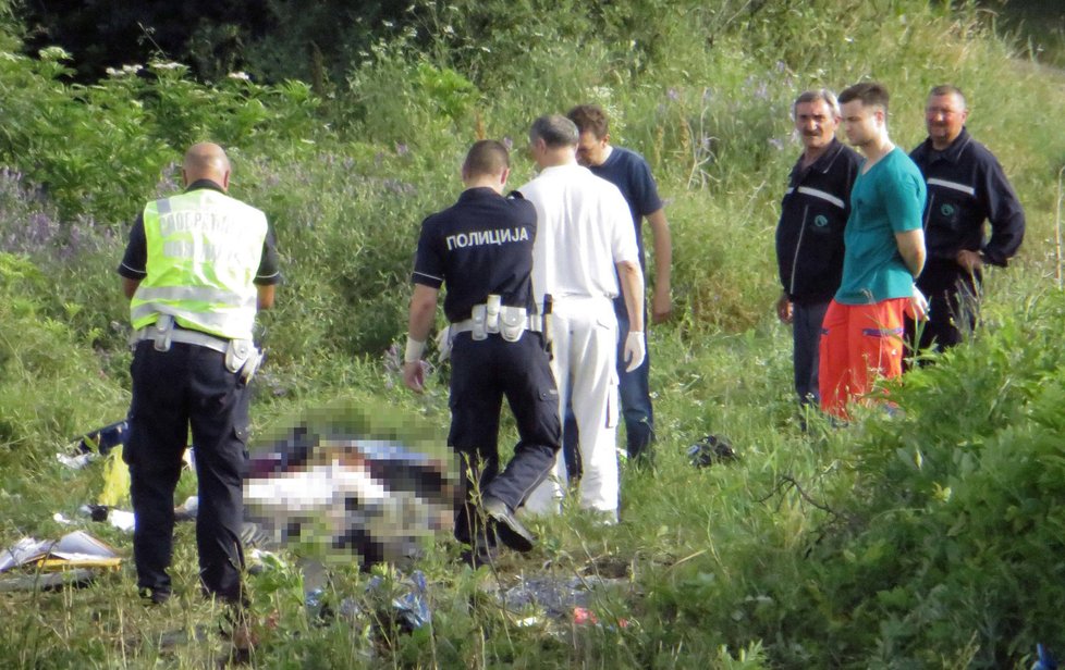 Autobus s českými a slovenskými turisty havaroval cestou z Řecka v Srbsku.