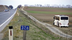 Autobus České filharmonie havaroval v Rakousku